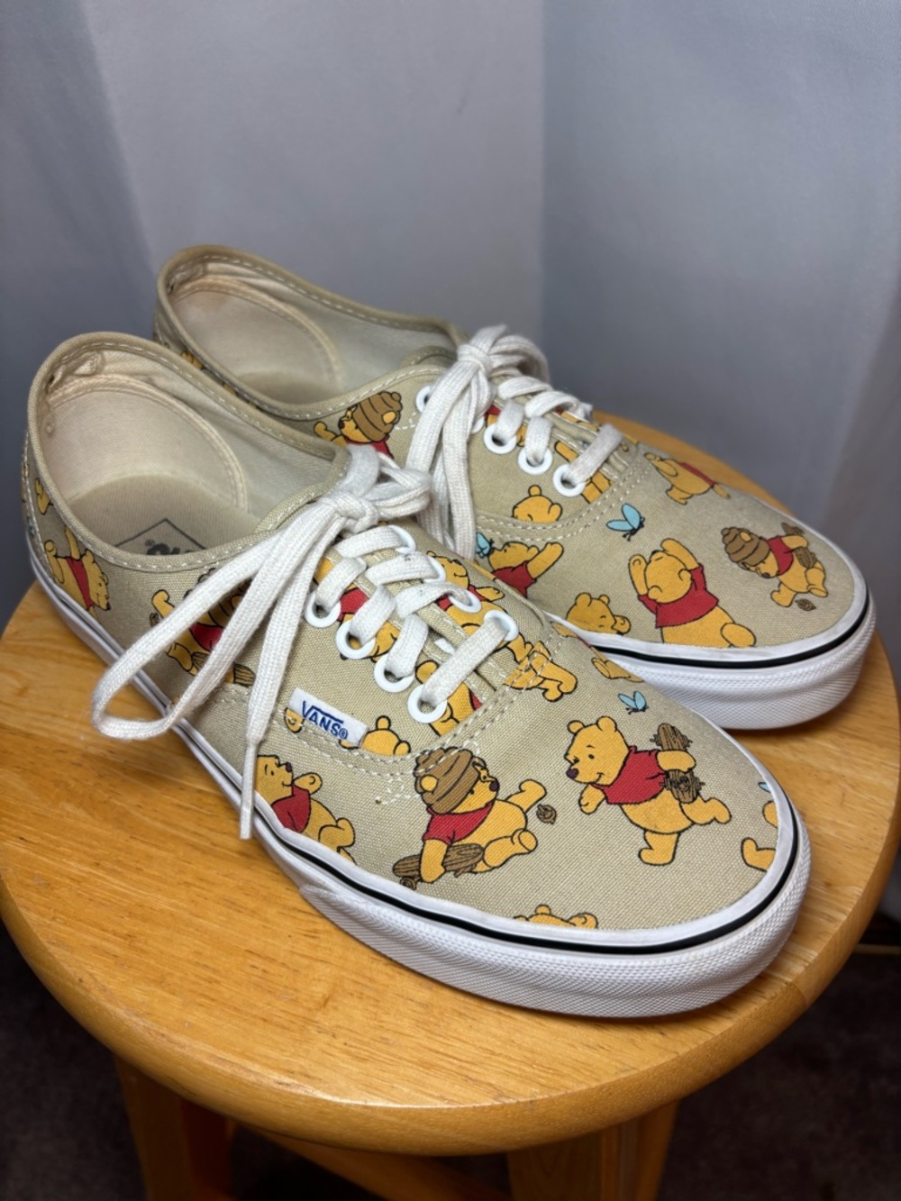 Disney x Vans Winnie the Pooh Canvas Sneakers GUC Women’s